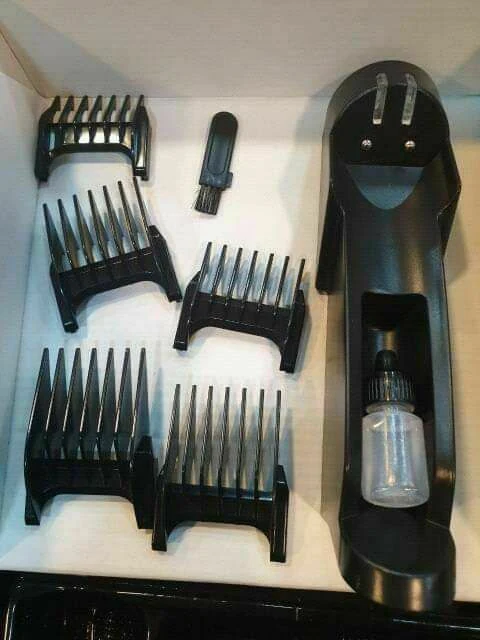 ماكينة حلاقة Kemei KM-699 - مصغرة 2