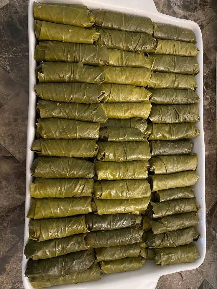 آلة لف ورق العنب واليالنجي السريعة - مصغرة 2